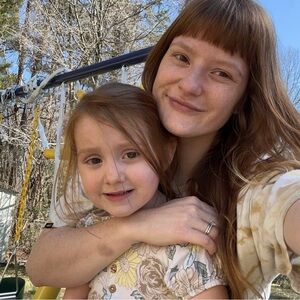 Meet your Posher, Karriss